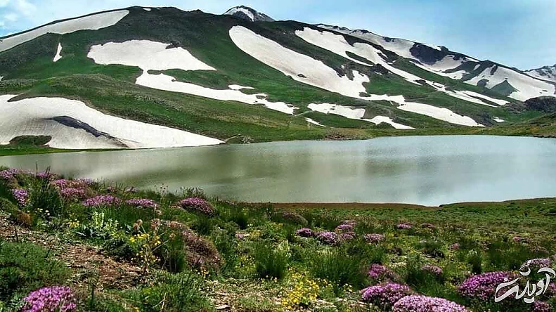 در این نقطه از ایران هنوز ارتفاع برف 10 متر است - تصاویری شگفت انگیز از برف بهاری در یکی از زیباترین مناطق کشور!